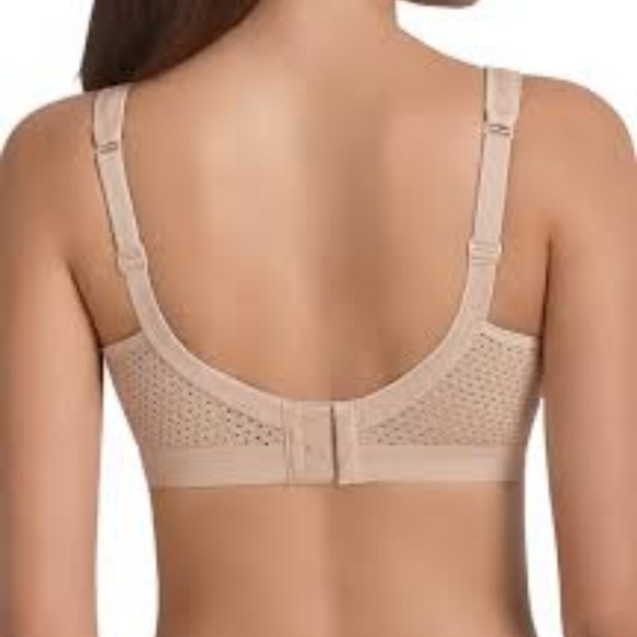 SALE!! Anita active sports bra 30E no uniboob!   2 - Picture 6 of 6